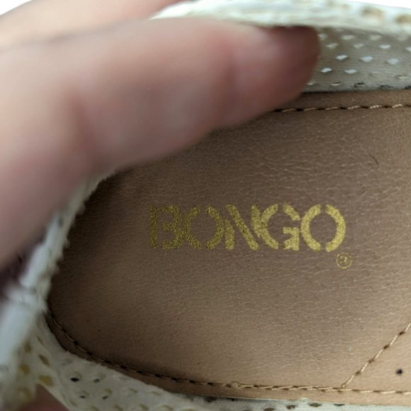 BONGO Black & White Slip On Shoes Size 9 - Picture 10 of 10